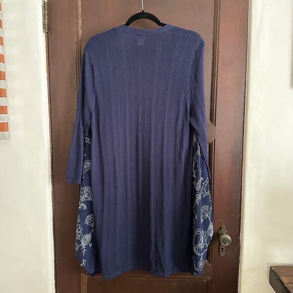 CHICOS | Navy Blue Long Line Open Front Cascade Front Cardigan Floral | Large - Picture 2 of 5